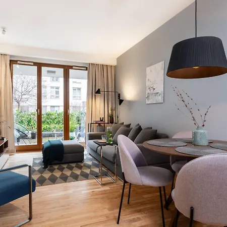 Aura Premium Mokotow * Warsaw