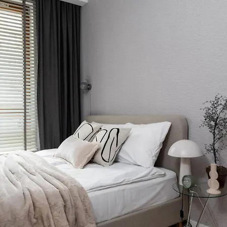 Aura Premium Mokotow *